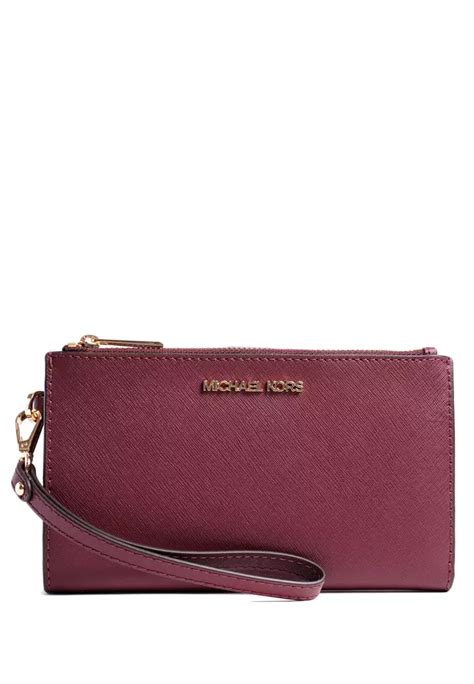 michael kors jet set travel large smartphone wristlet merlot|MICHAEL Michael Kors Women's Jet Set Large Smartphone .